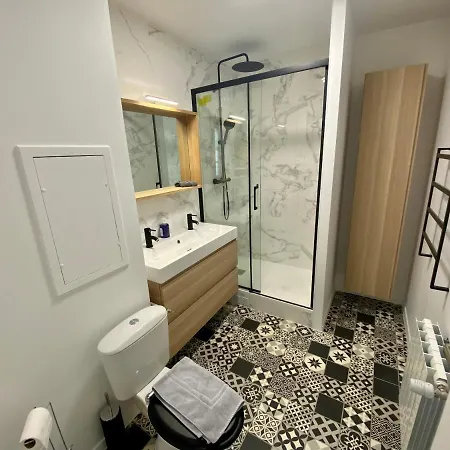 Le Coeur De Rive Gauche - Superbe T3 - Parking - 082 * 鲁昂